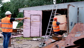Демонтаж гаражей в Лысьве, цена от 1734 руб. – услуги под ключ от 2Землекопа-Лсь